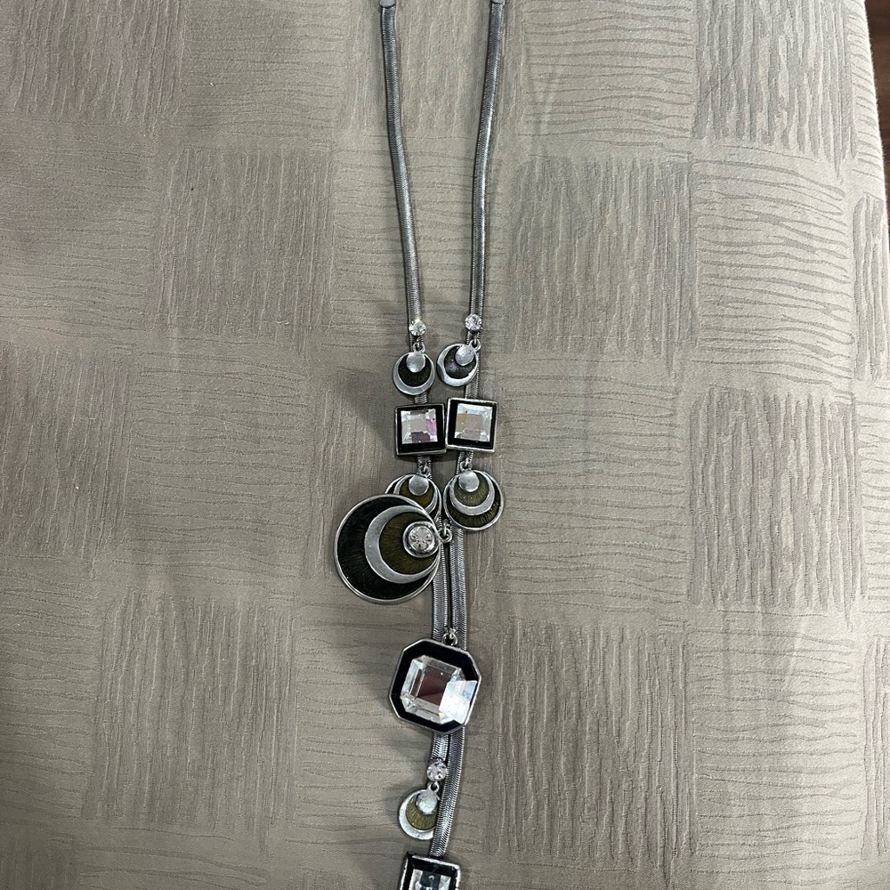 Geometric Statement Necklace